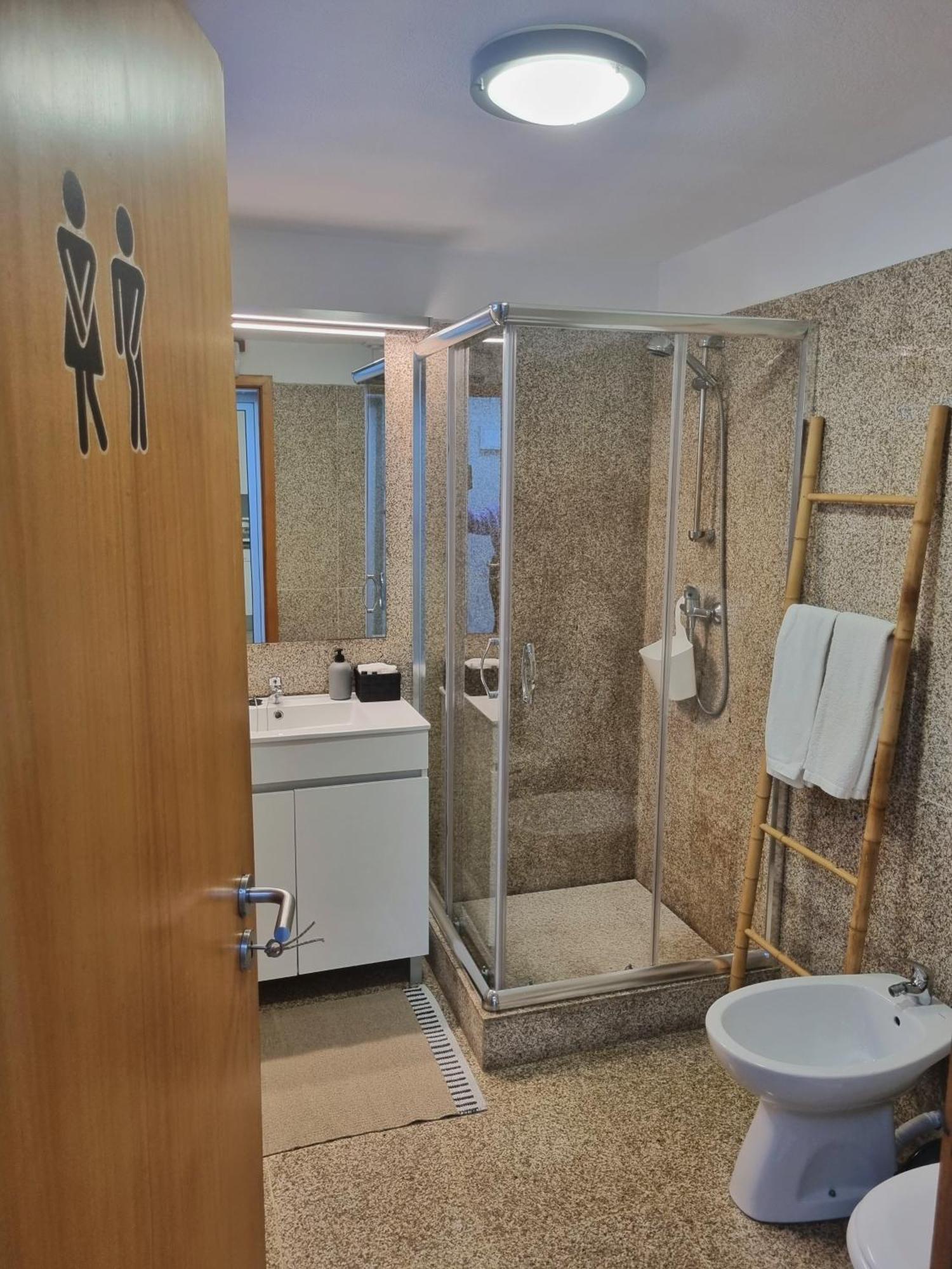 Honey House Villa Matosinhos  Bagian luar foto